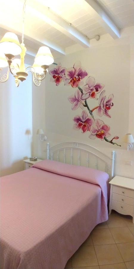 Отель My Monopoli- Casa Dei Fiori "Orchidea" Centro Storico Экстерьер фото